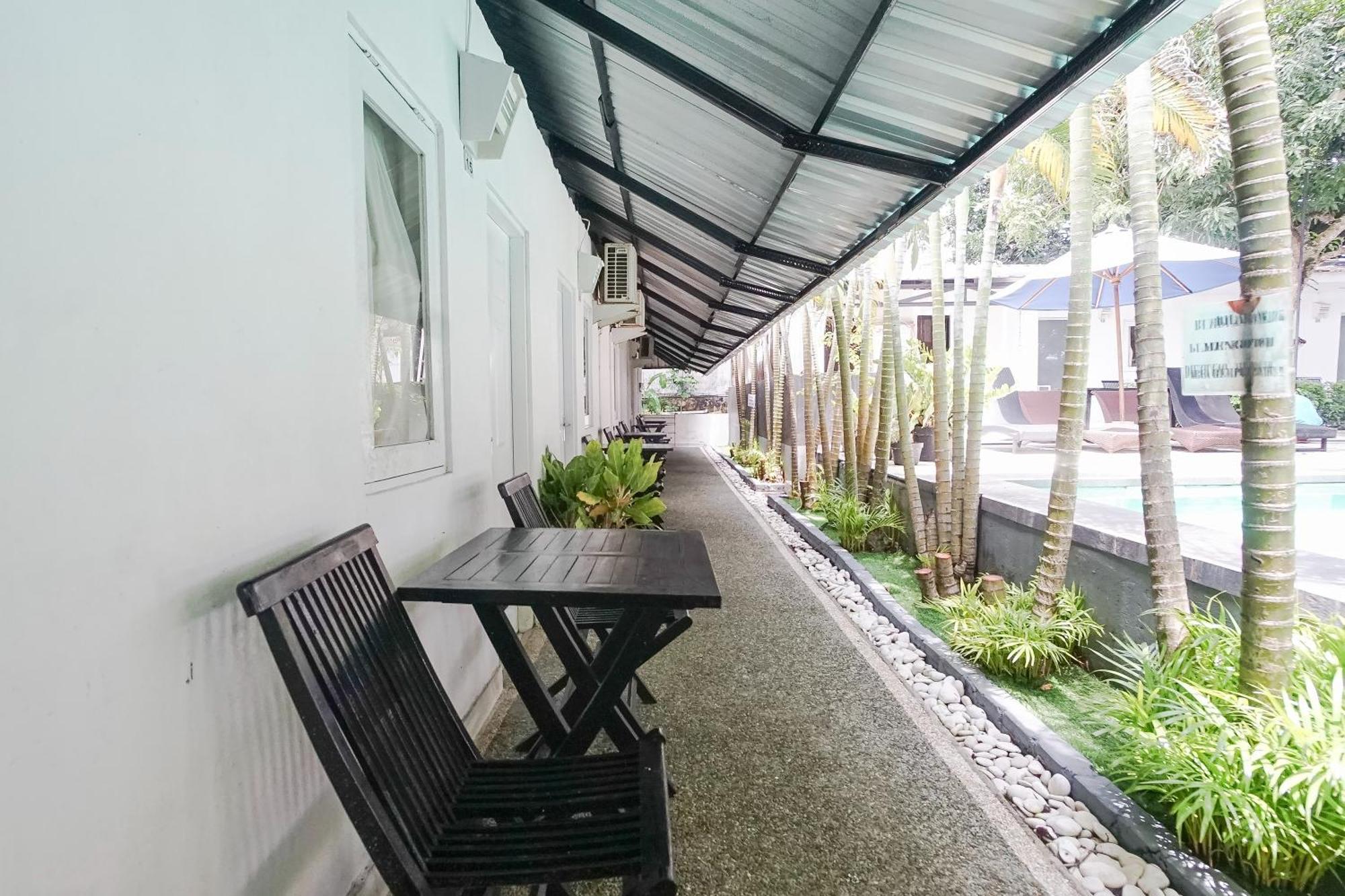 Kos 168 Jimbaran Hotel Luaran gambar